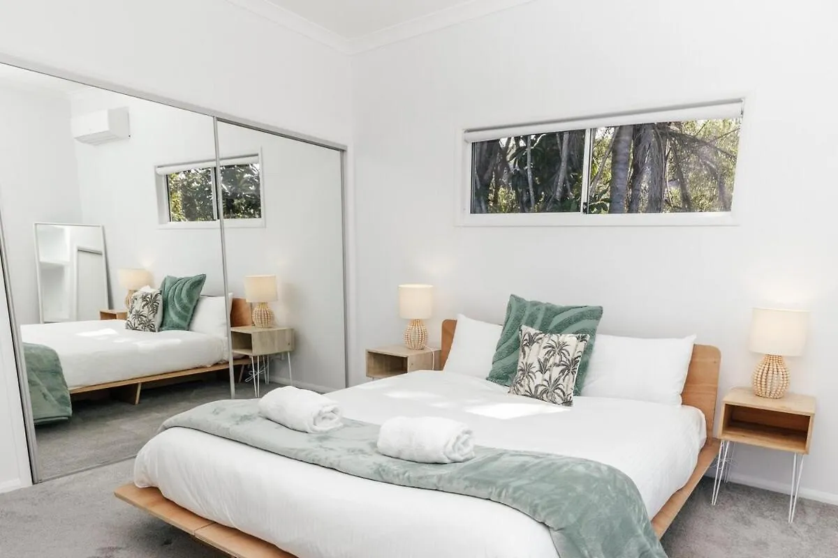 Breezy Beach House - Private Pool Yaroomba Holiday home